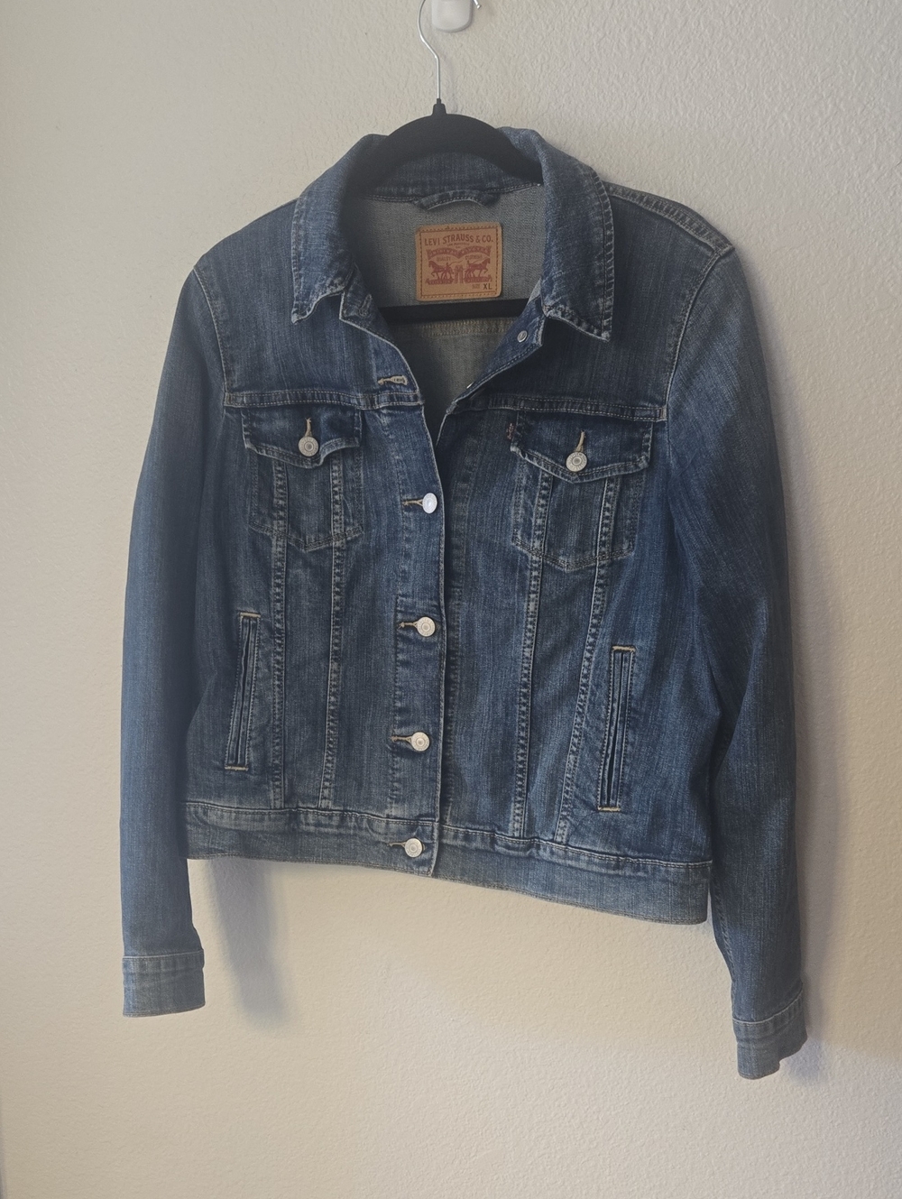 Levi's Women's  Blue Denim Trucker Jacket XL